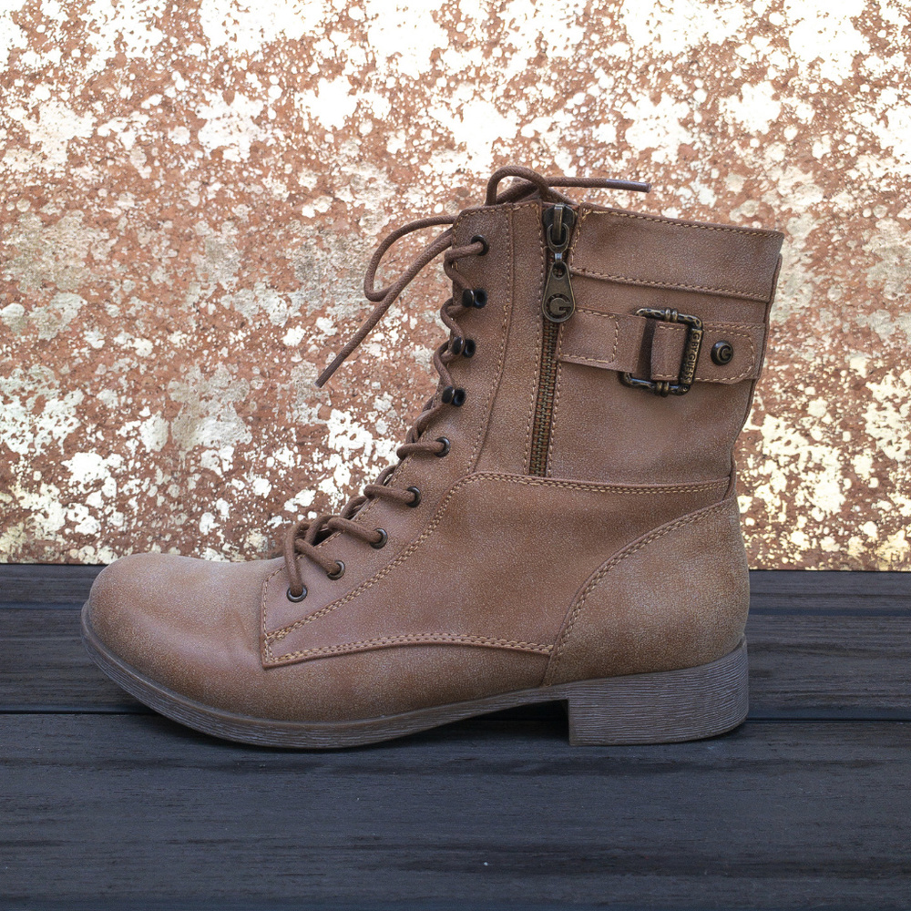 *Like New* G by GUESS Zip and Lace Up Boots Sz 9